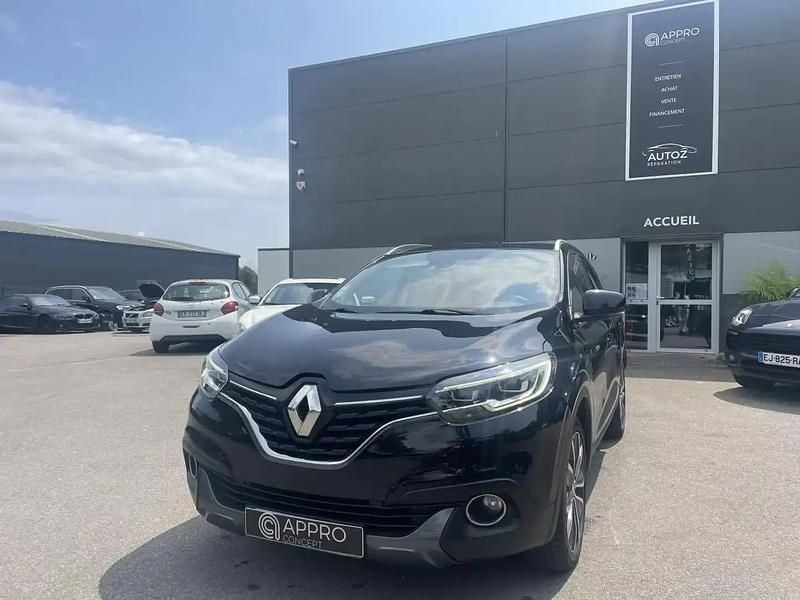 Noir Utilisé 2015 Renault Kadjar Intens SUV | 9 900 € (Prix juste) - Image 1/4