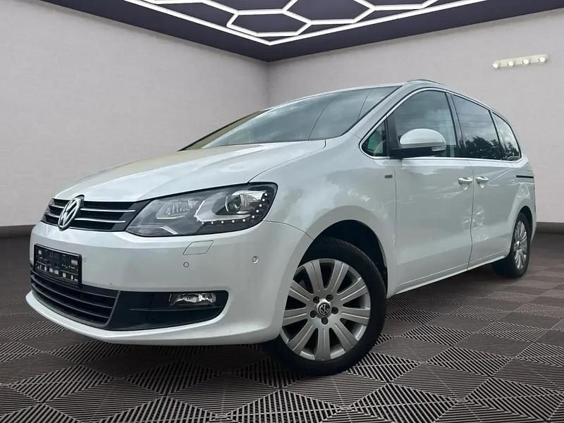 Blanc Utilisé 2013 VW Sharan Life Monospace | 13 999 € - Image 1/4