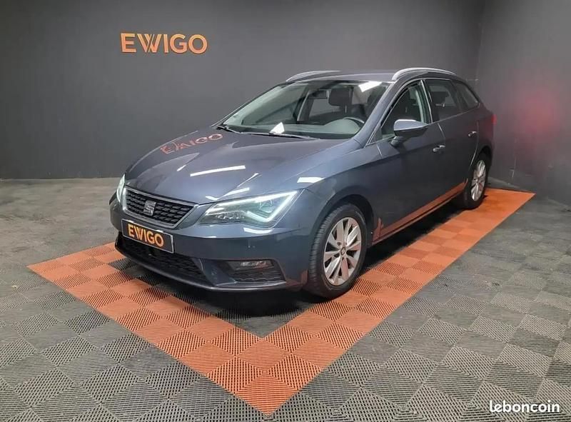 Gris Utilisé 2020 Seat Leon Style Break | 16 490 € (Super prix) - Image 1/4
