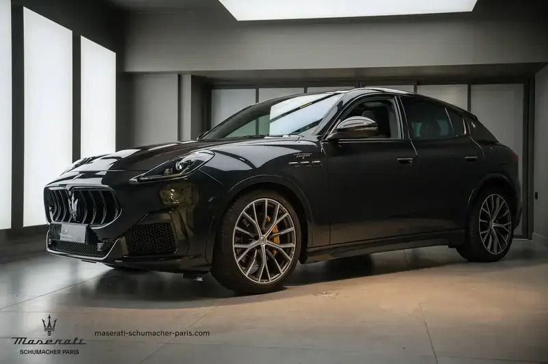 Noir Utilisé 2022 Maserati Grecale SUV | 94 900 € (Prix juste) - Image 1/4