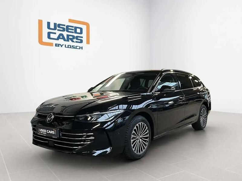Noir Occasion 2025 VW Passat Elegance Break | 34 990 € (Bon prix) - Image 1/4