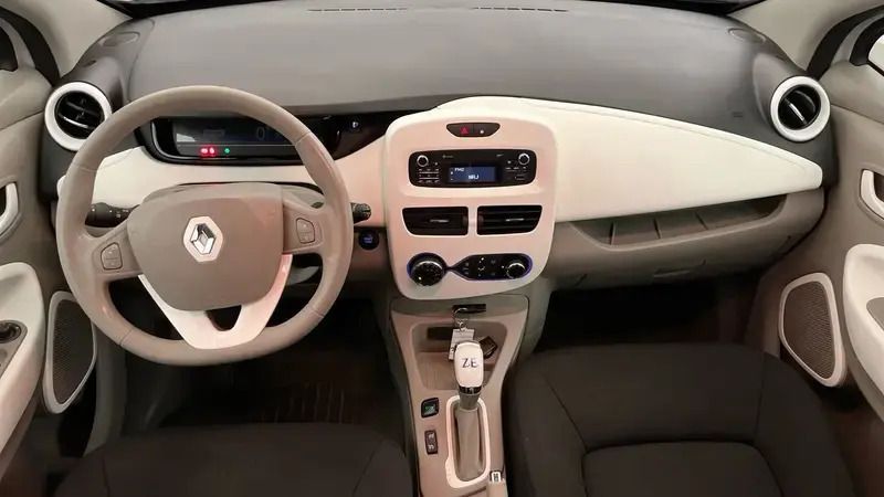 Image 3/4