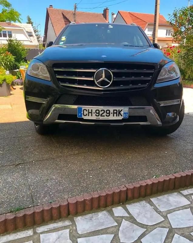 Utilisé 2012 Mercedes ML350 Edition 1 SUV | 17 590 € - Image 1/4