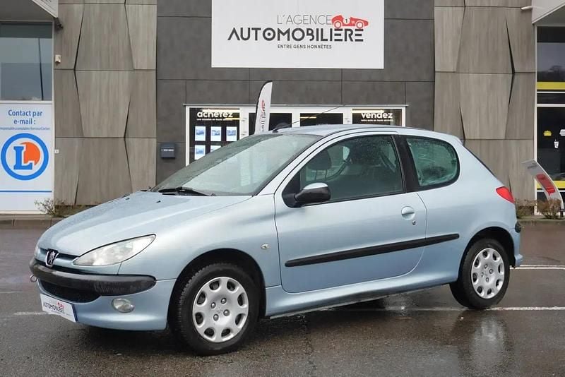 Argent Occasion 2005 Peugeot 206 Citadine | 5 490 € - Image 1/4