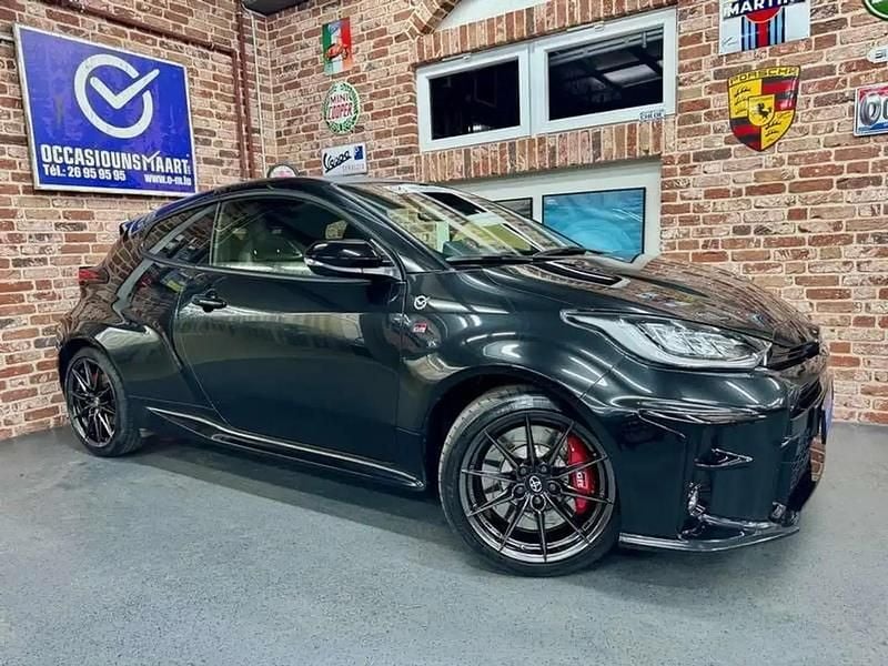 Noir Occasion 2023 Toyota Yaris Citadine | 34 970 € (Prix juste) - Image 1/4