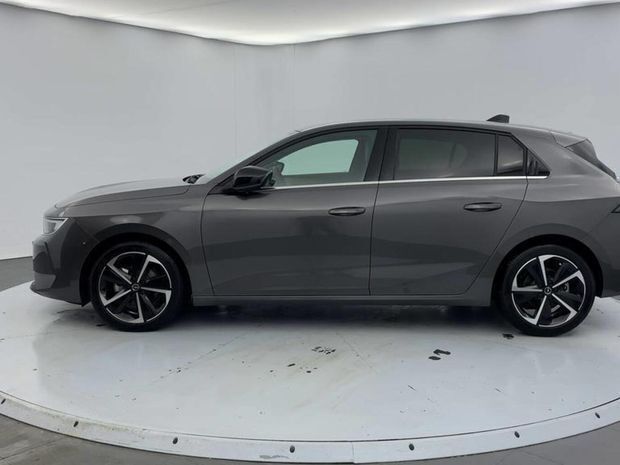 Gris Utilisé 2023 Opel Astra Elegance | 19 633 € (Bon prix) - Image 1/4