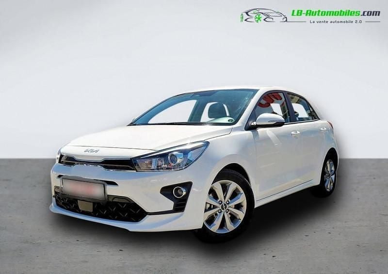 Utilisé 2023 Kia Rio Citadine | 23 900 € (Prix juste) - Image 1/4