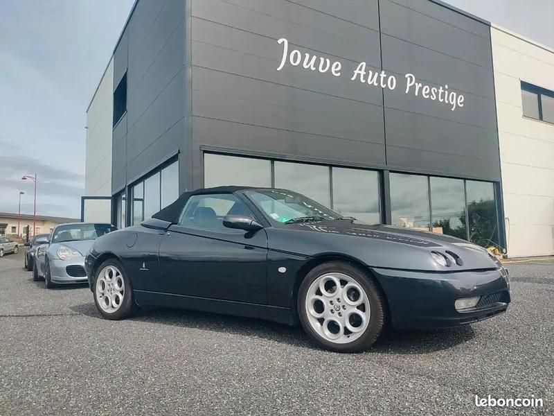Noir Utilisé 2004 Alfa Romeo Spider Cabriolet | 9 900 € - Image 1/4