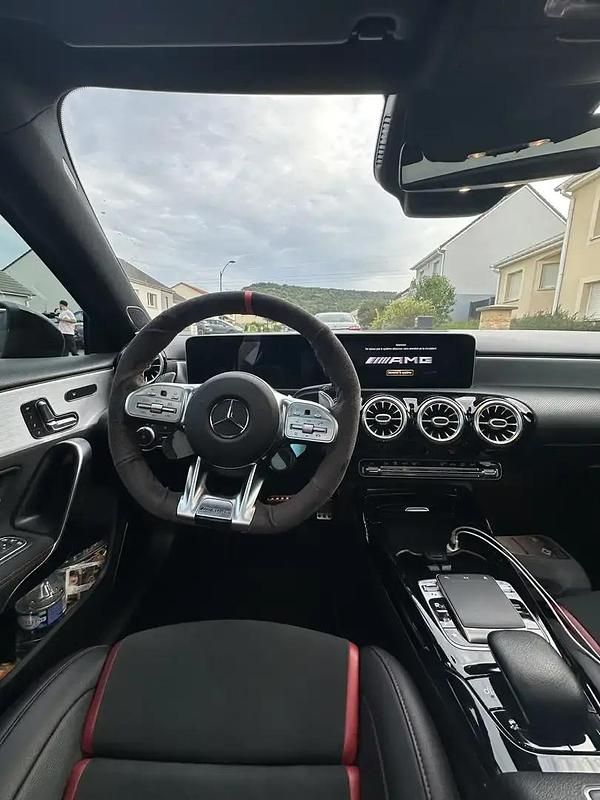 Utilisé 2019 Mercedes A35 AMG AMG Berline | 39 990 € (Prix juste) - Image 1/4