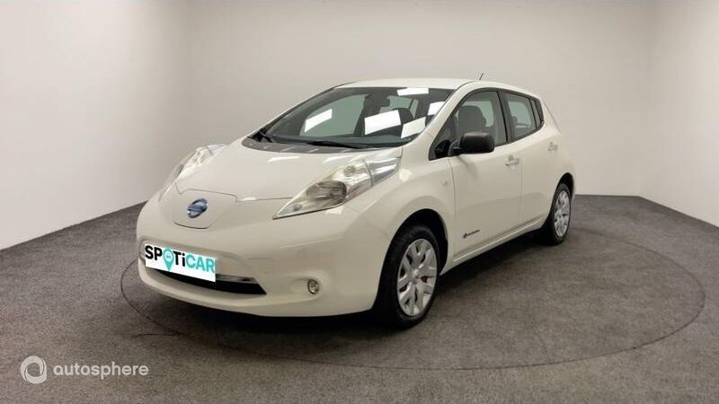 Blanc Utilisé 2015 Nissan Leaf Acenta Citadine | 6 999 € (Prix juste) - Image 1/4