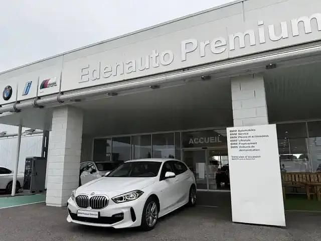 Blanc Utilisé 2022 BMW 116 Sport Line Citadine | 23 490 € (Prix juste) - Image 1/4