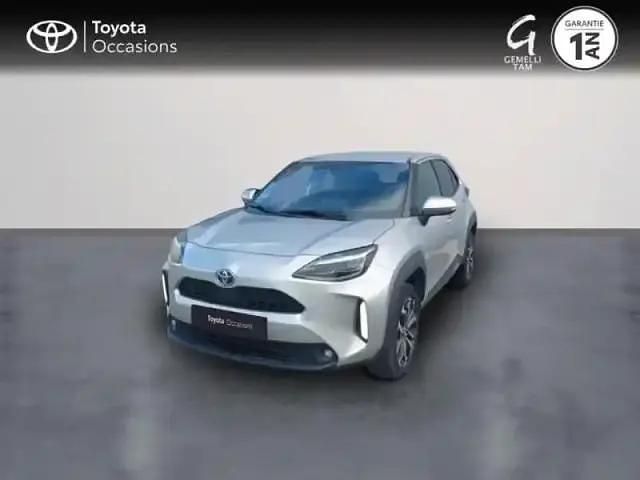 Gris Occasion 2022 Toyota Yaris Hybrid Design SUV | 21 558 € (Prix juste) - Image 1/4
