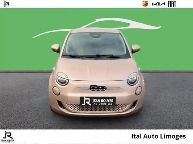 Occasion Fiat 500e 69 kW (95 ch) 2023 Rose gold métal Citadine