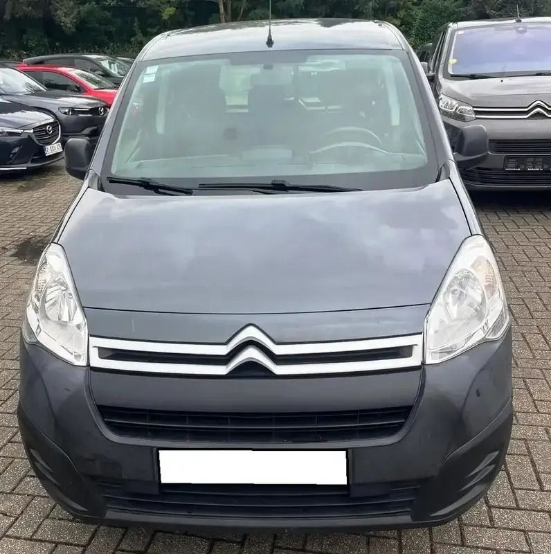 Image 2/4