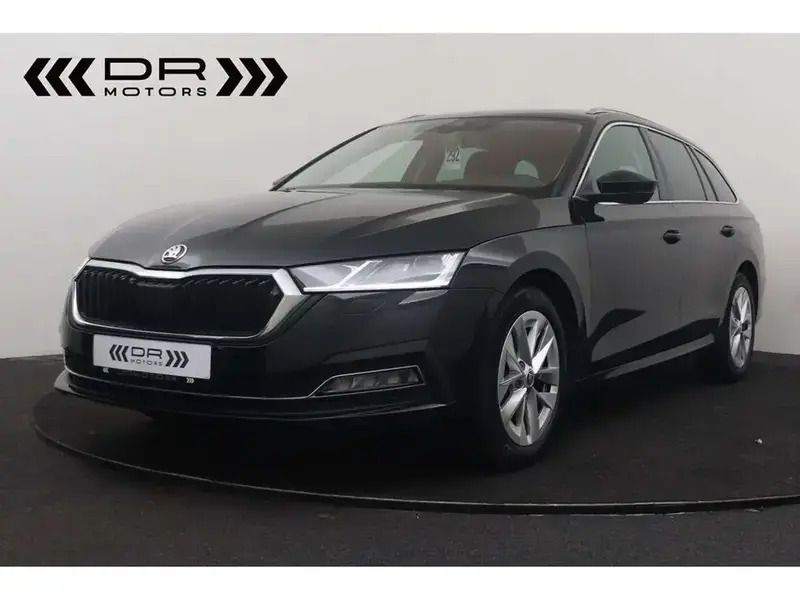 Noir Utilisé 2020 Skoda Octavia Style Break | 18 495 € (Prix juste) - Image 1/4