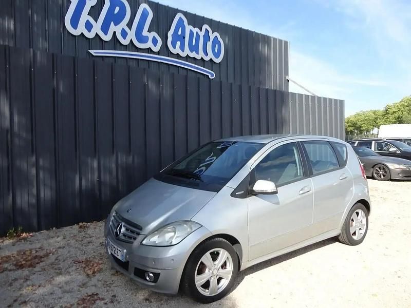Gris Utilisé 2010 Mercedes A180 Avantgarde Monospace | 5 400 € (Super prix) - Image 1/4