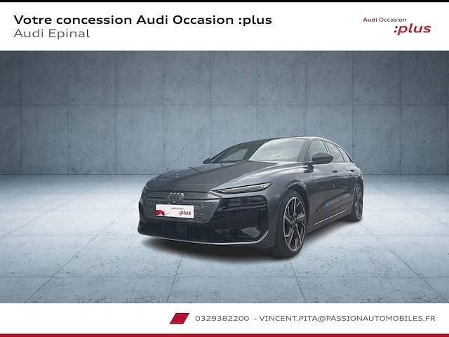 Gris daytona nacré Utilisé 2025 Audi A6 e-tron S-Line Break | 85 618 € (Prix juste) - Image 1/4