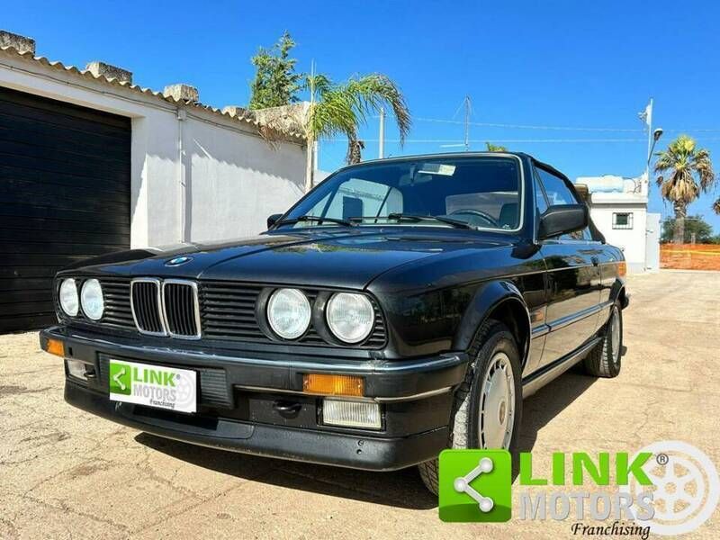 Noir Utilisé 1987 BMW 320 Cabriolet Efficient Dynamics Cabriolet | 10 100 € - Image 1/4