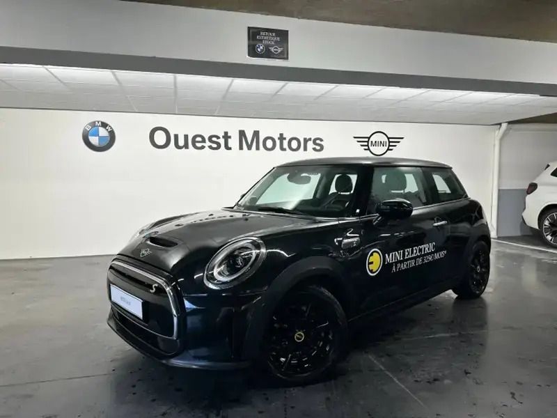 Noir Utilisé 2023 Mini Cooper SE Premium Plus Citadine | 24 890 € (Prix assez cher) - Image 1/4