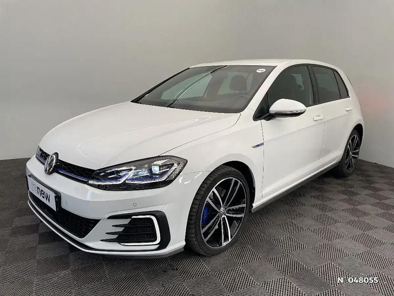 Blanc Utilisé 2020 VW Golf VII GTE | 21 990 € - Image 1/4