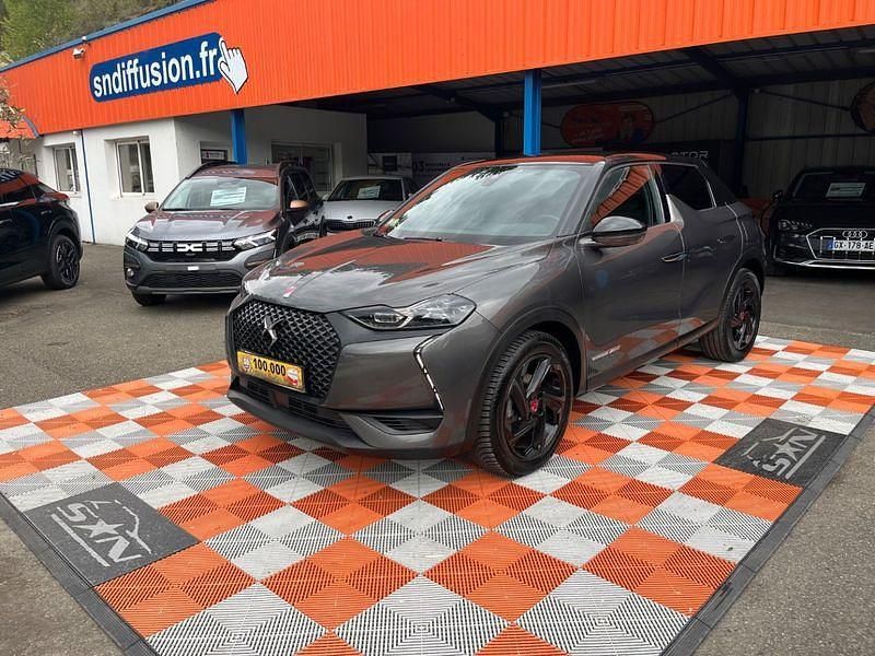 Gris platinium/toit noir Utilisé 2019 DS Automobiles DS3 Performance Line Plus SUV | 16 880 € - Image 1/4