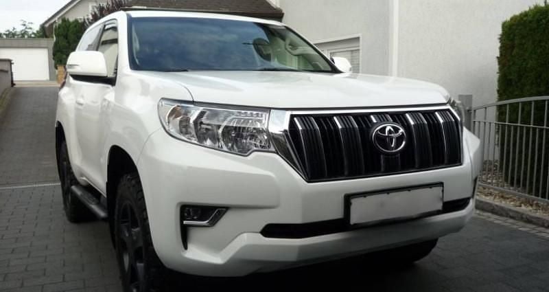 Occasion 2020 Toyota Land Cruiser | 49 990 € - Image 1/4