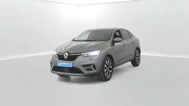 Gray m Occasion 2022 Renault Arkana SUV | 18 590 € (Bon prix) - Image 1/4