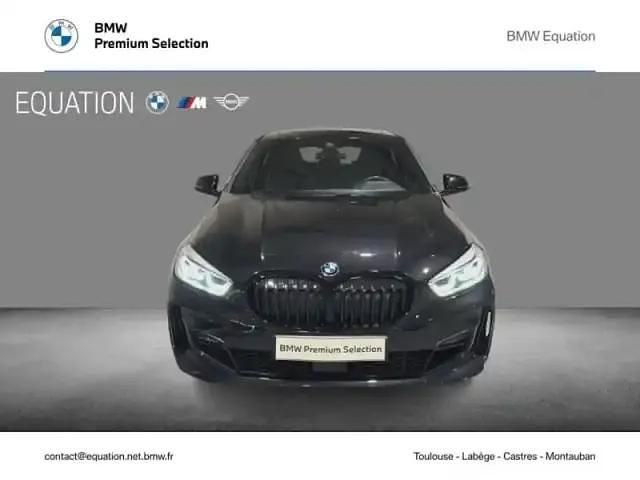 Occasion BMW 118 M Sport 152 ch (111 kW) 2022 Saphirschwarz métallisé Citadine