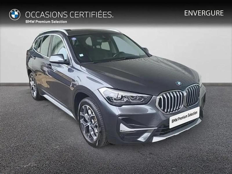 Gris Utilisé 2020 BMW X1 xLine SUV | 27 490 € (Prix juste) - Image 1/4
