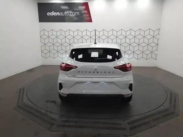 Nouvelle Mitsubishi Colt 2025 Arctic white Berline