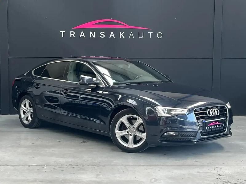 Bleu Utilisé 2016 Audi A5 Attraction Coupé | 12 990 € - Image 1/4