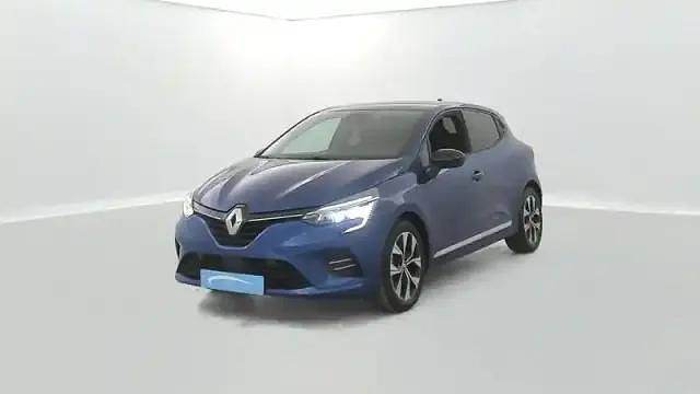 Bleu iron Occasion 2023 Renault Clio V Berline | 16 990 € (Bon prix) - Image 1/4
