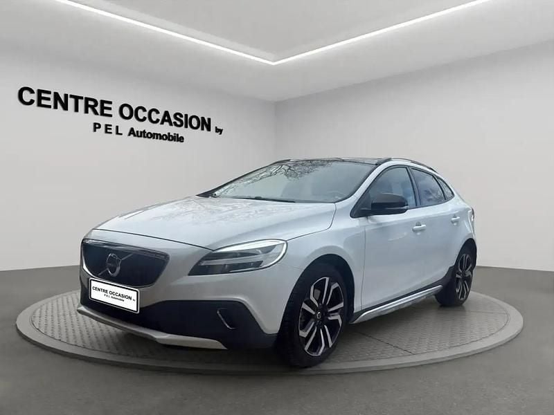 Occasion Volvo V40 CC 121 ch (88 kW) 2018 Blanc Break