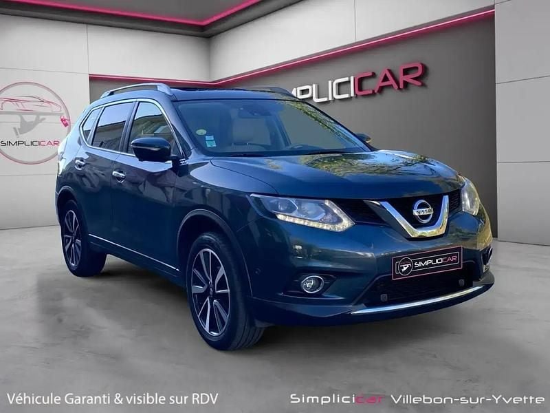 Bleu Utilisé 2014 Nissan X-Trail Tekna SUV | 9 880 € (Prix assez cher) - Image 1/4