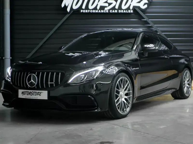 Noir Utilisé 2016 Mercedes C63 AMG AMG Coupé | 56 990 € (Super prix) - Image 1/2
