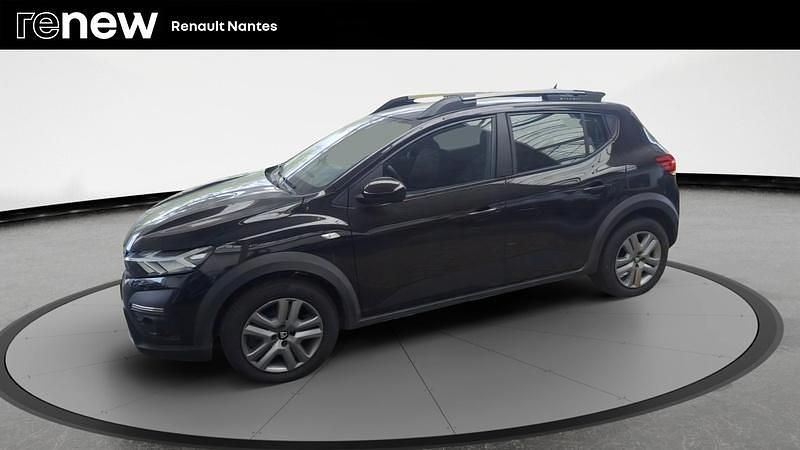 Noir Utilisé 2021 Dacia Sandero Comfort Citadine | 12 990 € (Prix juste) - Image 1/4