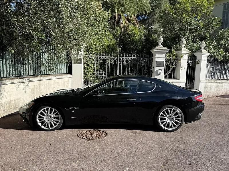 Occasion Maserati Granturismo 439 ch (322 kW) 2010 Noir Coupé