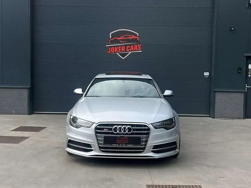 Noir Utilisé 2013 Audi S6 Sport Berline | 26 500 € - Image 1/4