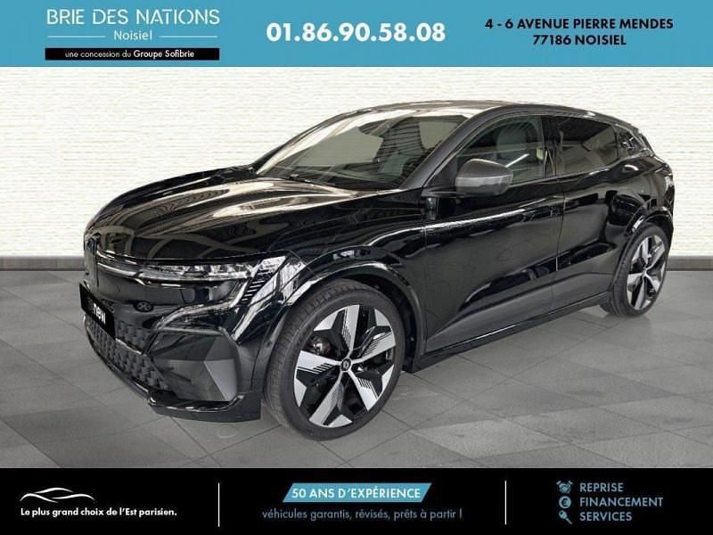 Noir Utilisé 2022 Renault Mégane Techno Berline | 25 900 € (Prix juste) - Image 1/4
