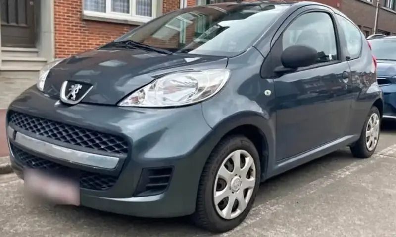 Utilisé 2010 Peugeot 107 Citadine | 2 000 € (Prix juste) - Image 1/4