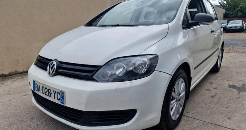 Occasion 2010 VW Golf Trendline Berline | 4 950 € (Prix juste) - Image 1/4