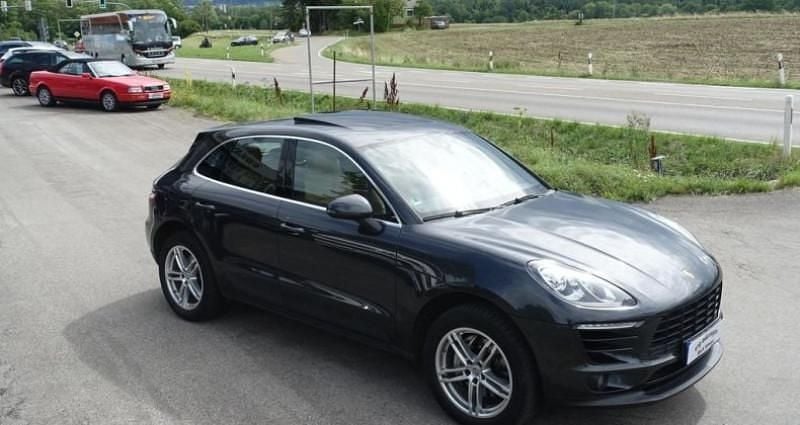 Gris fonce Utilisé 2018 Porsche Macan S SUV | 47 900 € (Prix juste) - Image 1/4