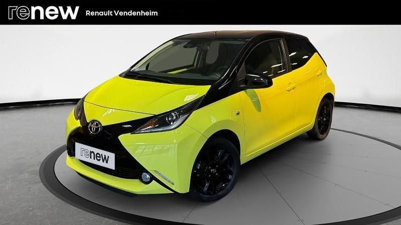 Jaune Occasion 2016 Toyota Aygo X-cite Citadine | 8 950 € (Prix juste) - Image 1/4