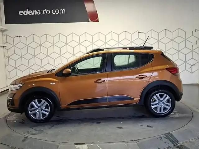 Occasion Dacia Sandero 2022 Orange clair Berline