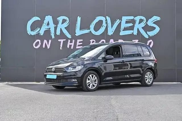 Noir Utilisé 2024 VW Touran Monospace | 38 690 € (Prix assez cher) - Image 1/4