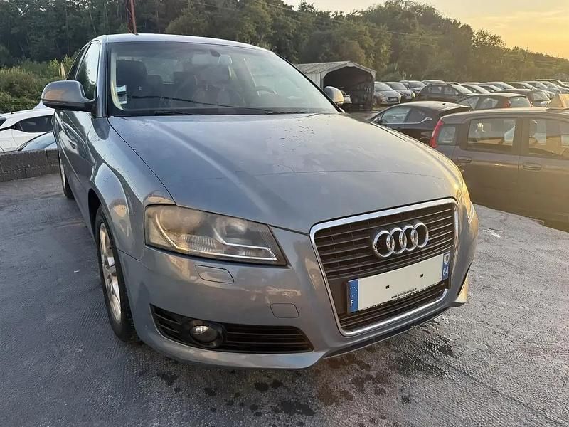 Bleu Utilisé 2009 Audi A3 Ambition Berline | 5 990 € (Prix juste) - Image 1/4