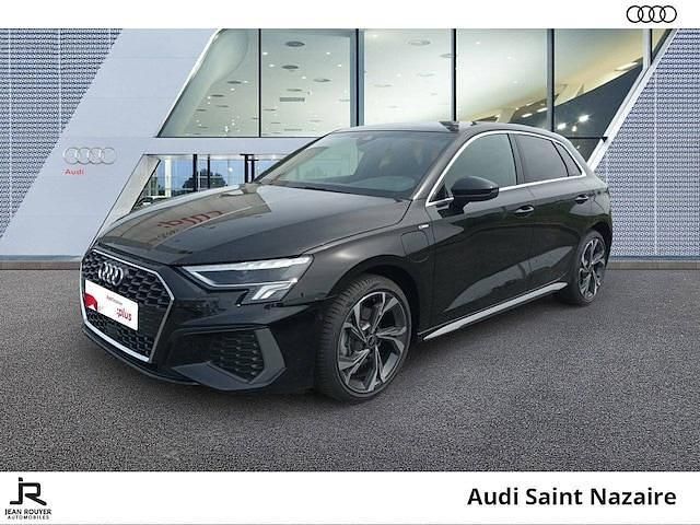 Occasion Audi A3 Sportback e-tron S-Line 150 ch (110 kW) 2024 Noir mythe métallisé Citadine