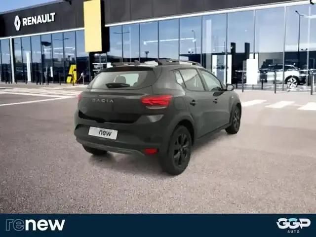 Nouvelle Dacia Sandero Extreme 2025 Noir nacré métallisé Berline