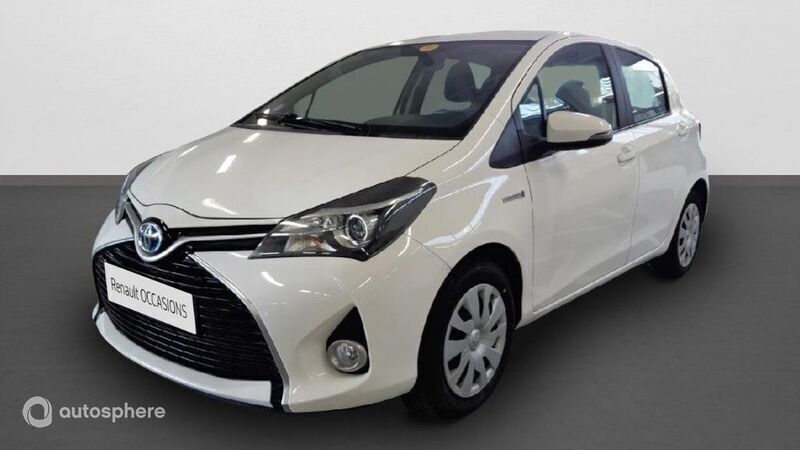 Blanc Utilisé 2017 Toyota Yaris Hybrid Berline | 12 980 € (Prix juste) - Image 1/4