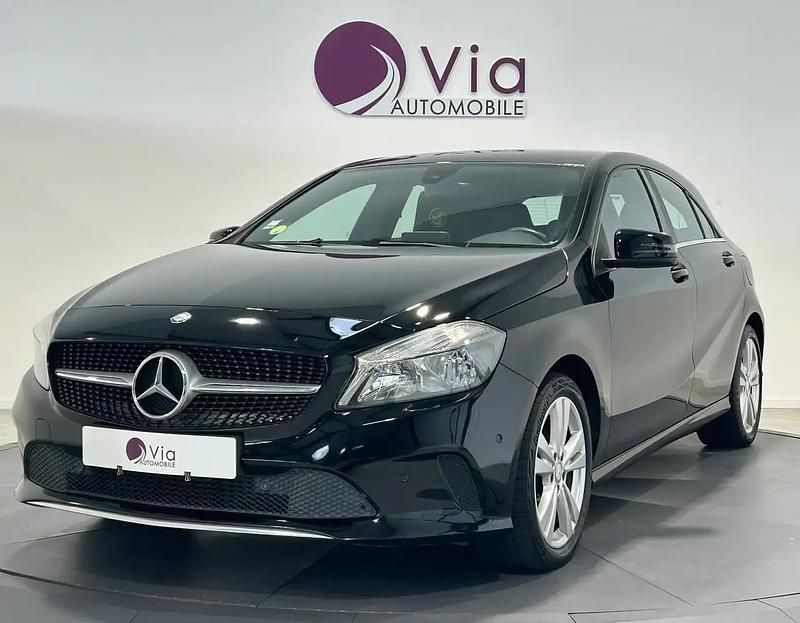 Noir Utilisé 2017 Mercedes A180 Berline | 11 990 € (Bon prix) - Image 1/4
